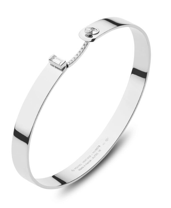 white gold Nouvel Heritage Dinner Date GM Mood Bangle at Meridian Jewelers