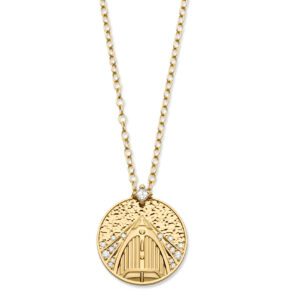 Nouvel Heritage Island Hop Medallion at Meridian Jewelers