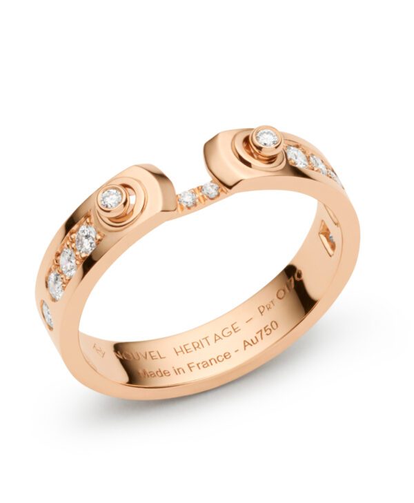 Nouvel Heritage 18K Gold Tuxedo Mood Ring at Meridian Jewelers