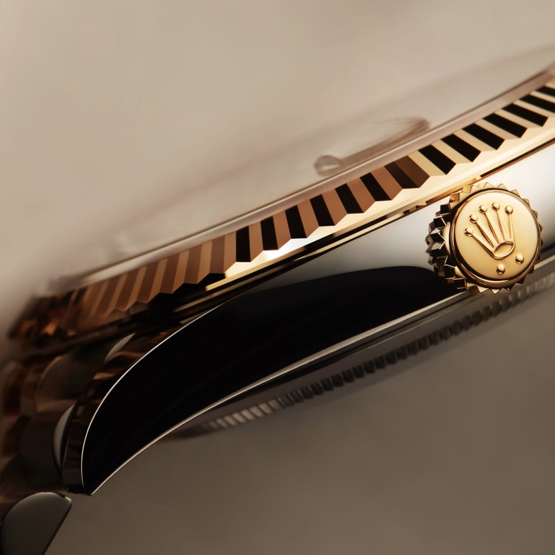 discover-rolex-watches-1945_oyster_perpetual_datejust_1802-portrait discover-rolex-watches-1945_oyster_perpetual_datejust_1802-portrait