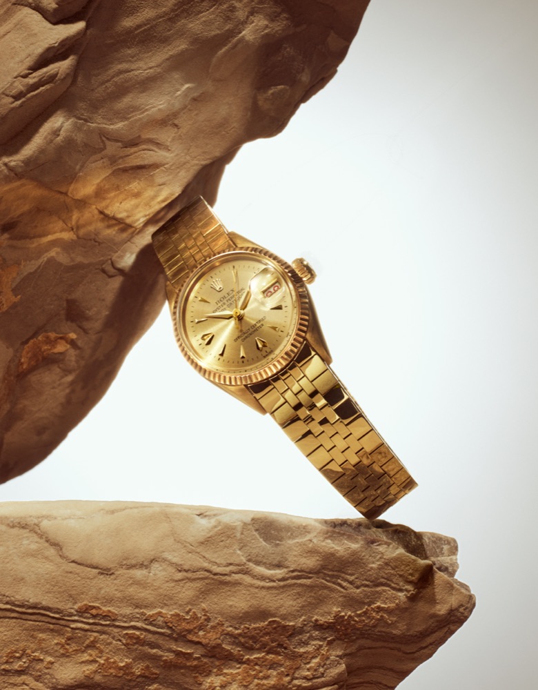 rolex-lady-datejust-1957_lady-datejust_2111uf_002_portrait