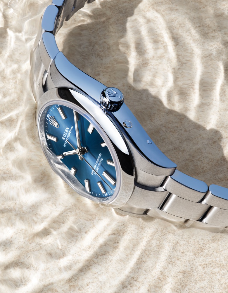 rolex-oyster-perpetual-m124200_0003_2305jva_001_portrait