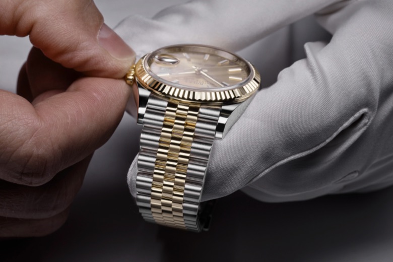 rolex-keep-exploring-servicing-portrait